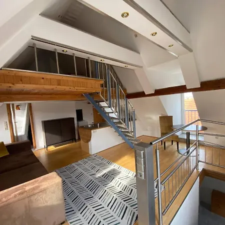Apartment Galeriewohnung Mit Seeblick